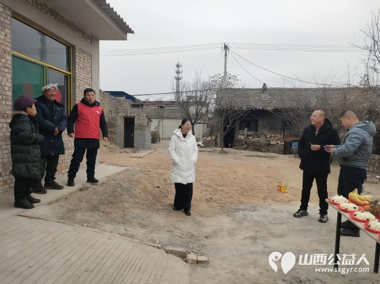 介休市敬老协会资助义棠镇义棠村李根明家危房改造修建完工全家喜迁新居志愿者们来庆贺 - 第10张