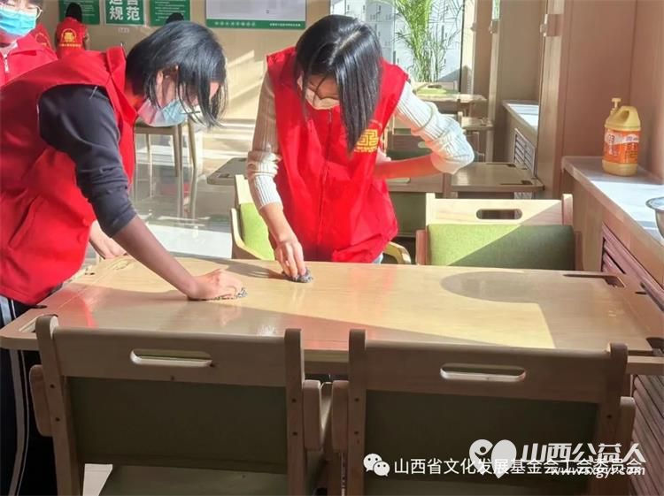 山西省文化发展基金会工会发起常态化助老服务组织太原警校同学到欣宁护理院志愿活动 - 第20张