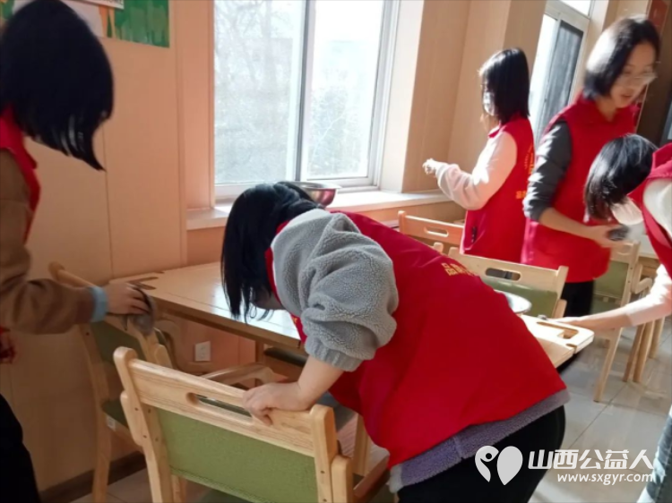 山西省文化发展基金会工会发起常态化助老服务组织太原警校同学到欣宁护理院志愿活动 - 第21张