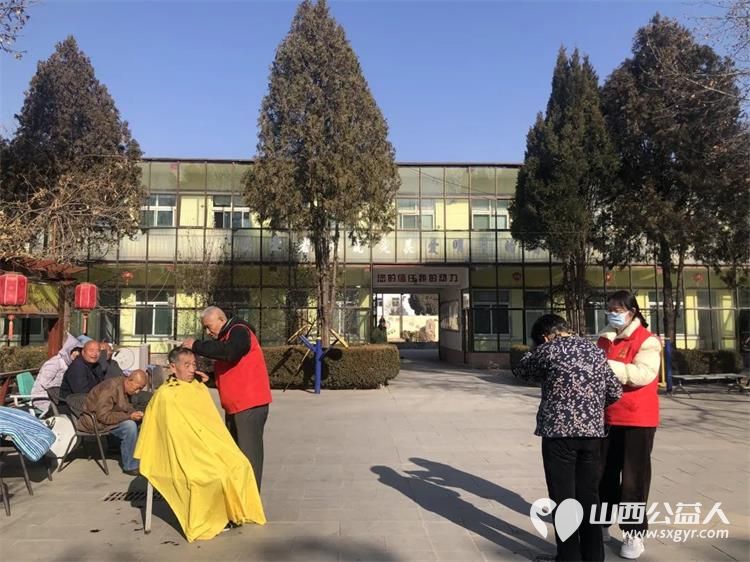 长治市阳光困境儿童帮扶协会赴长治市潞洲区南山田园敬老院开展义务理发活动 - 第3张