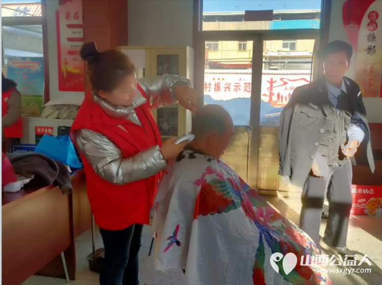 介休市敬老协会“孝善行”之敬老爱老助老行动—城关乡石河村献爱心公益活动 - 第9张 - 山西公益人 介休市敬老协会“孝善行”之敬老爱老助老行动—城关乡石河村献爱心公益活动 - 第9张