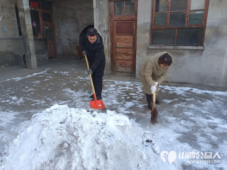 介休市敬老协会在城关乡石河村入户监测户58岁廉恩华家中献爱心公益活动 - 第12张 - 山西公益人 介休市敬老协会在城关乡石河村入户监测户58岁廉恩华家中献爱心公益活动 - 第12张