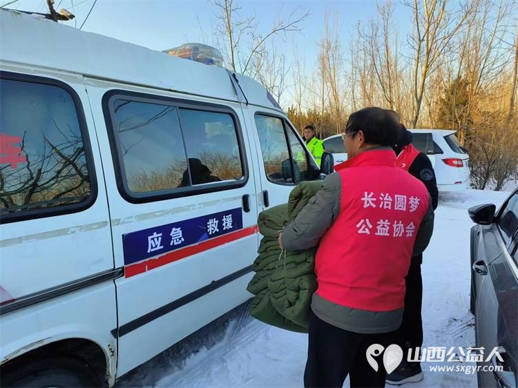 长治圆梦公益协会助力长治曙光救援去甘肃地震灾区救援 同时进行资金和物资的筹集 我们圆梦人也能献出爱心 - 第3张 - 山西公益人 长治圆梦公益协会助力长治曙光救援去甘肃地震灾区救援 同时进行资金和物资的筹集 我们圆梦人也能献出爱心 - 第3张