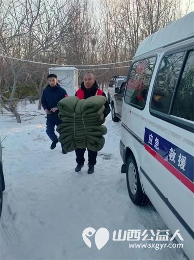 长治圆梦公益协会助力长治曙光救援去甘肃地震灾区救援 同时进行资金和物资的筹集 我们圆梦人也能献出爱心 - 第5张 - 山西公益人 长治圆梦公益协会助力长治曙光救援去甘肃地震灾区救援 同时进行资金和物资的筹集 我们圆梦人也能献出爱心 - 第5张