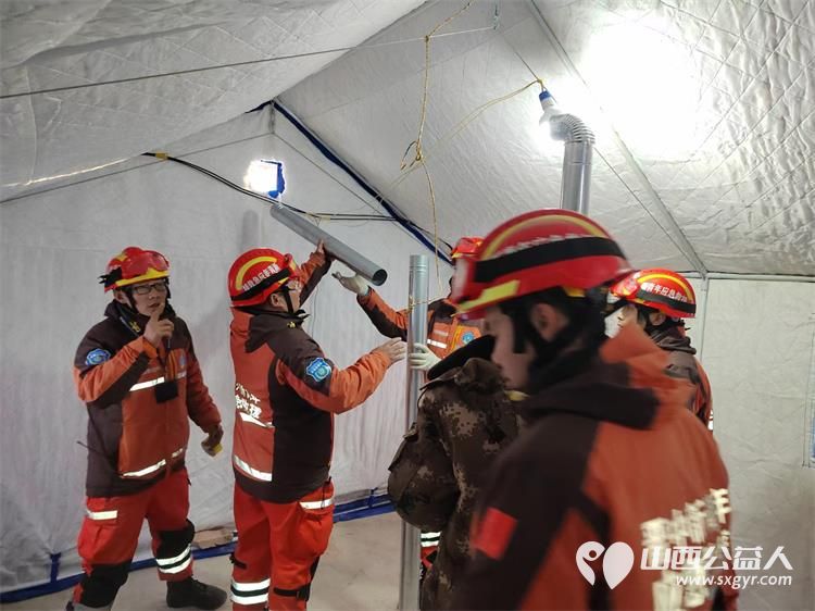 晋中新青年高校志愿者联合服务中心圆满完成甘肃积石山抗震救灾任务胜利归来 - 第3张