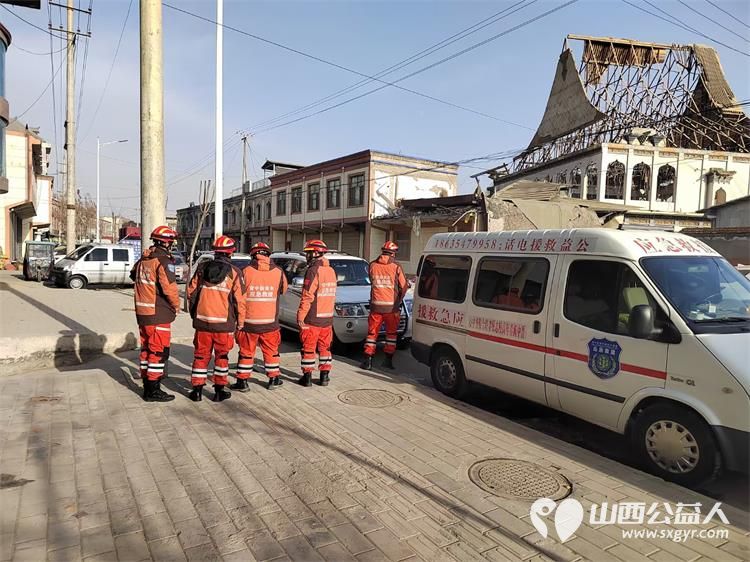 晋中新青年高校志愿者联合服务中心圆满完成甘肃积石山抗震救灾任务胜利归来 - 第4张