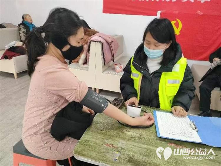 志愿服务进社区健康活动暖人心 介休市敬老协会走进东南街道迎翠街社区举办贴心便民服务活动 - 第18张 - 山西公益人 志愿服务进社区健康活动暖人心 介休市敬老协会走进东南街道迎翠街社区举办贴心便民服务活动 - 第18张