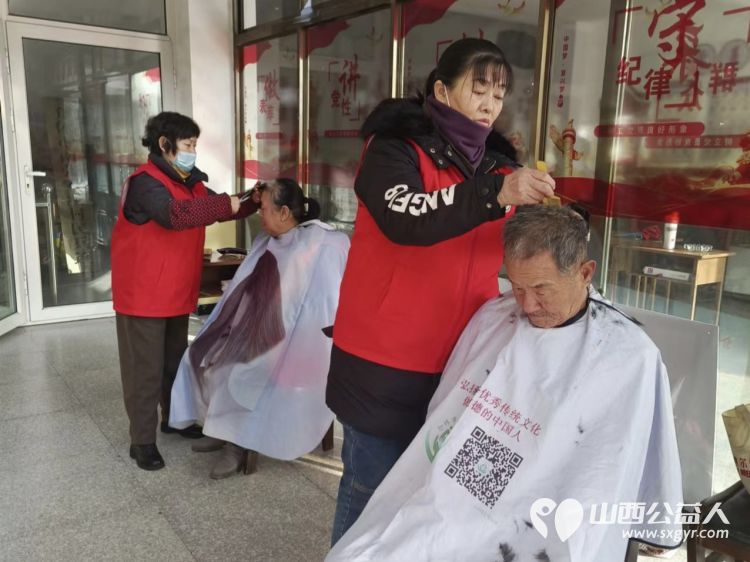 介休市敬老协会“孝善行”之敬老爱老助老行动去宋古乡南张家庄村爱心公益活动 - 第6张 - 山西公益人 介休市敬老协会“孝善行”之敬老爱老助老行动去宋古乡南张家庄村爱心公益活动 - 第6张