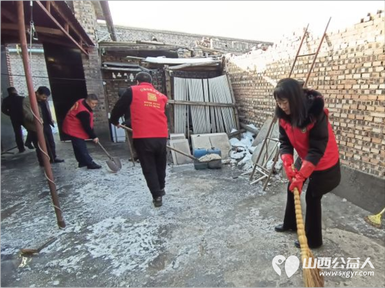 介休市敬老协会去宋古乡南张家庄村入户监测户59岁梁峰家中爱心公益活动 - 第21张 - 山西公益人 介休市敬老协会去宋古乡南张家庄村入户监测户59岁梁峰家中爱心公益活动 - 第21张