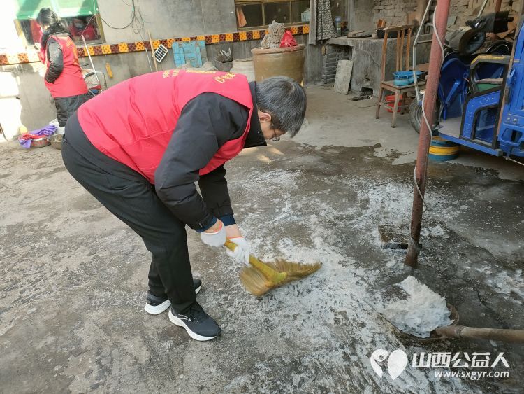 介休市敬老协会去宋古乡南张家庄村入户监测户59岁梁峰家中爱心公益活动 - 第26张 - 山西公益人 介休市敬老协会去宋古乡南张家庄村入户监测户59岁梁峰家中爱心公益活动 - 第26张