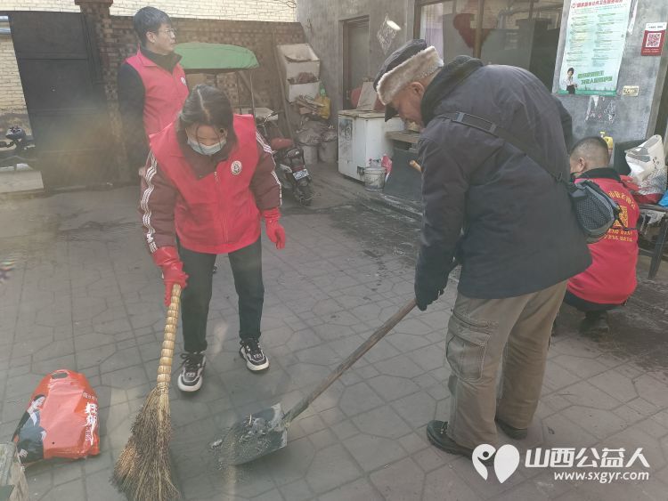 介休市敬老协会去宋古乡南张家庄村入户监测户66岁燕双柱老人家中公益活动 - 第9张 - 山西公益人 介休市敬老协会去宋古乡南张家庄村入户监测户66岁燕双柱老人家中公益活动 - 第9张