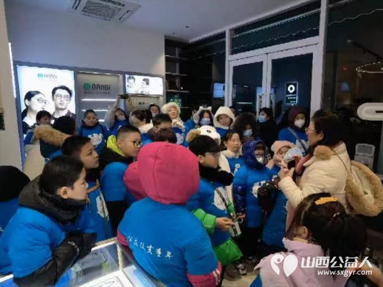 太原市儿童友好促进会 太原市关爱下一代志愿者协会举办的太原市温暖日活动元旦举行82位儿童志愿者手捧一杯姜茶温暖我们的城 - 第29张 - 山西公益人 太原市儿童友好促进会 太原市关爱下一代志愿者协会举办的太原市温暖日活动元旦举行82位儿童志愿者手捧一杯姜茶温暖我们的城 - 第29张