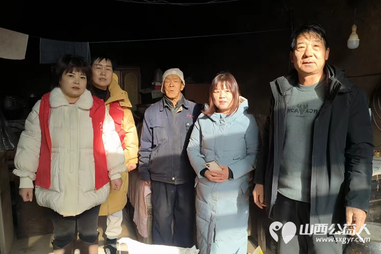 长治圆梦公益协会志愿者心系山区里孤寡老人经前期入户调研决定在元旦前夕向山区里的孤寡老人进行献爱心活动 - 第7张