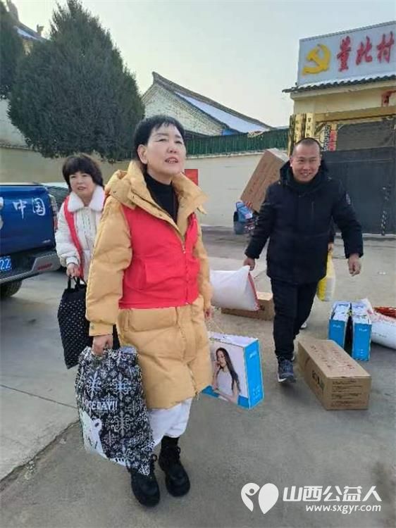 长治圆梦公益协会志愿者心系山区里孤寡老人经前期入户调研决定在元旦前夕向山区里的孤寡老人进行献爱心活动 - 第16张