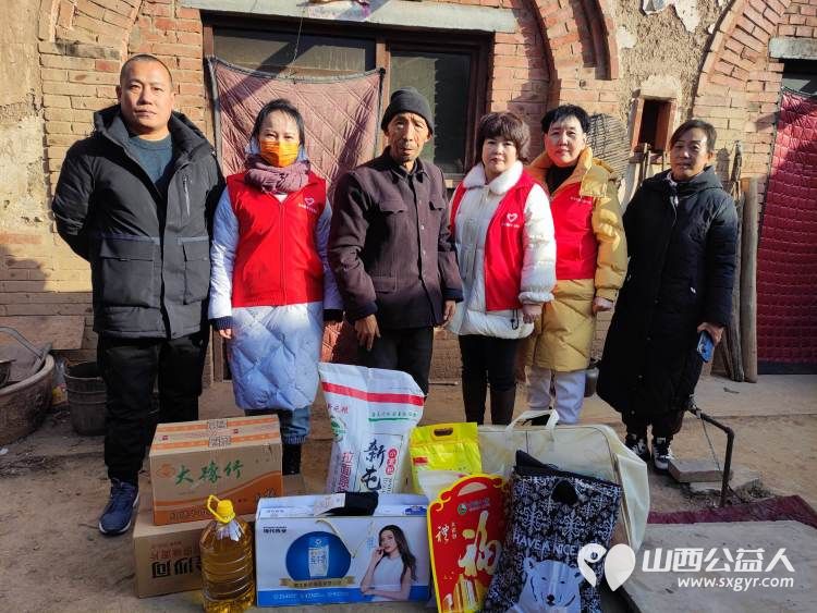长治圆梦公益协会志愿者心系山区里孤寡老人经前期入户调研决定在元旦前夕向山区里的孤寡老人进行献爱心活动 - 第8张