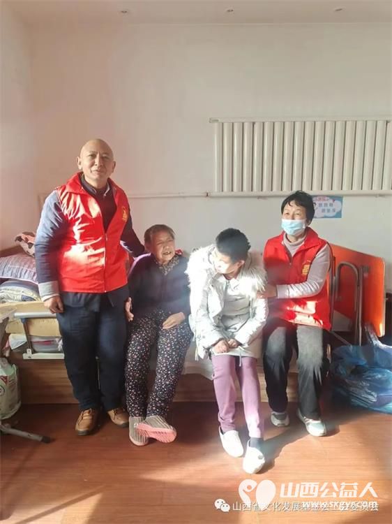 庆新春不忘初心 山西文基会志愿者元旦佳节帮助欣宁护理院老人清理卫生欢乐过节 - 第24张