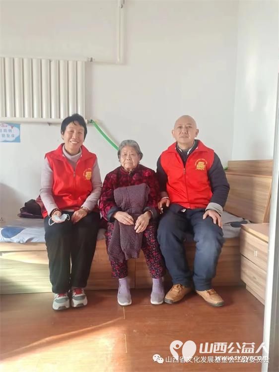 庆新春不忘初心 山西文基会志愿者元旦佳节帮助欣宁护理院老人清理卫生欢乐过节 - 第25张