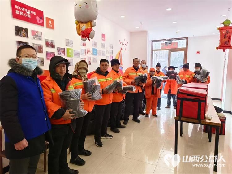 太原市小店区北营街道新时代党群服务中心各社区为环卫工人孤寡老人提供免费爱心餐 - 第11张