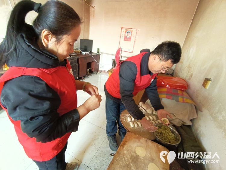 介休市敬老协会志愿者敬老爱老助老行动走进义安镇孟村给老人们爱心理发体检服务特困老人 - 第25张 - 山西公益人 介休市敬老协会志愿者敬老爱老助老行动走进义安镇孟村给老人们爱心理发体检服务特困老人 - 第25张