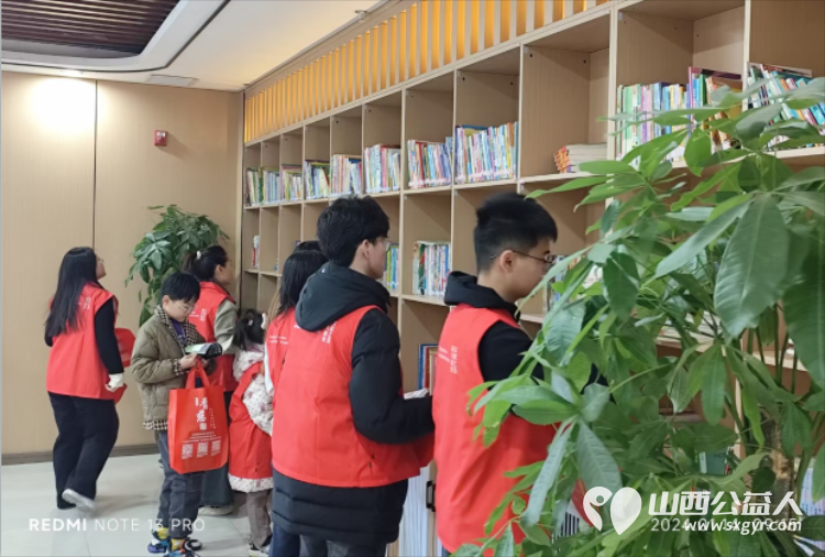 山西省文化发展基金会工会志愿者在太原欣宁护理院启动假日返乡服务老乡志愿服务活动 - 第6张