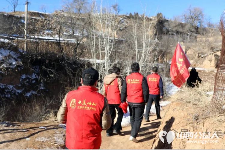 携手共进温暖相伴 关爱行动大美忻州文旅志愿者服务队联合忻州华祥商贸有限公司慰问本地贫困家庭 - 第15张