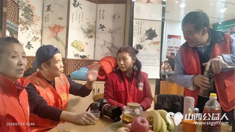 祝贺山西省省城学雷锋志愿服务总团联谊座谈会圆满成功2024年继续开创新的征程 - 第25张