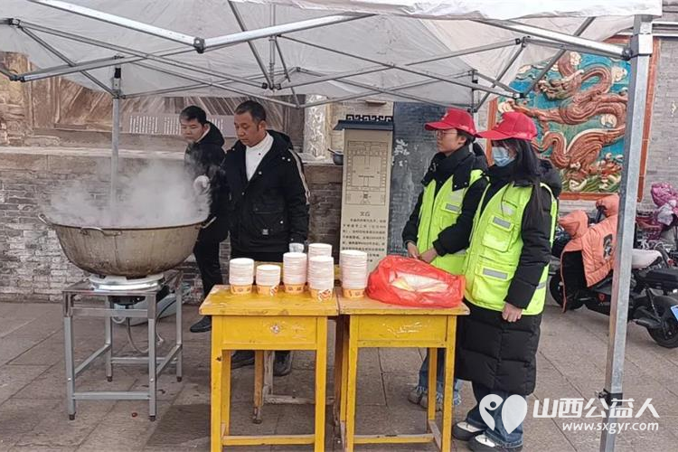 晋中新青年高校志愿者联合服务中心组织返乡大学生参加晋中中国年货节志愿服务 - 第12张