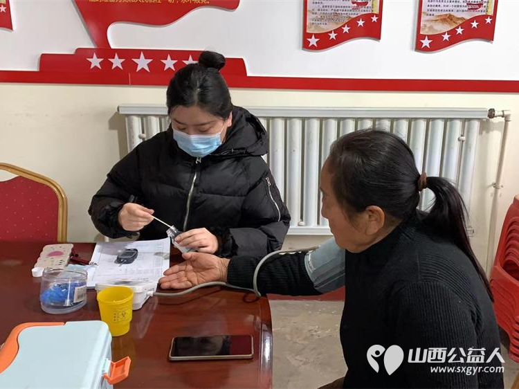 介休市敬老协会“孝善行”之敬老爱老助老行动在连福镇窑则头村为老人爱心理发、体检 - 第20张 - 山西公益人 介休市敬老协会“孝善行”之敬老爱老助老行动在连福镇窑则头村为老人爱心理发、体检 - 第20张