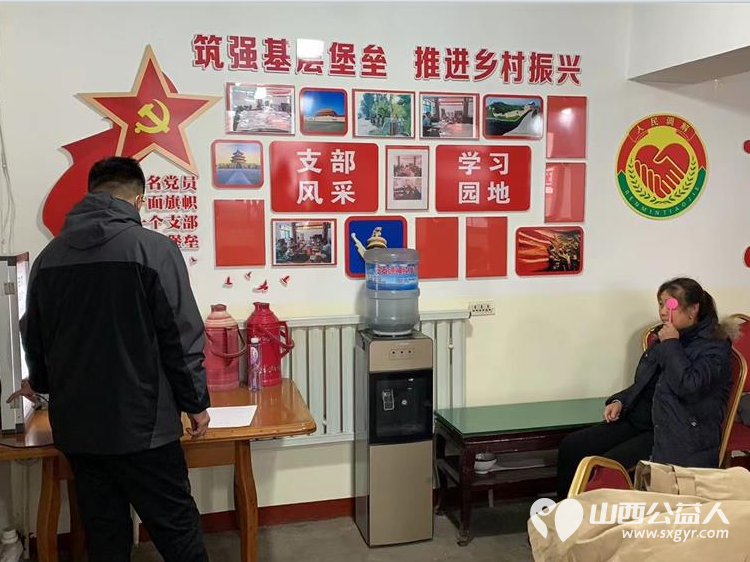 介休市敬老协会“孝善行”之敬老爱老助老行动在连福镇窑则头村为老人爱心理发、体检 - 第18张 - 山西公益人 介休市敬老协会“孝善行”之敬老爱老助老行动在连福镇窑则头村为老人爱心理发、体检 - 第18张