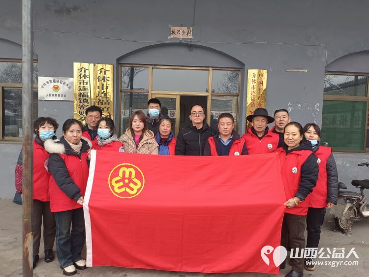 介休市敬老协会“孝善行”之敬老爱老助老行动在连福镇窑则头村为老人爱心理发、体检 - 第2张 - 山西公益人 介休市敬老协会“孝善行”之敬老爱老助老行动在连福镇窑则头村为老人爱心理发、体检 - 第2张