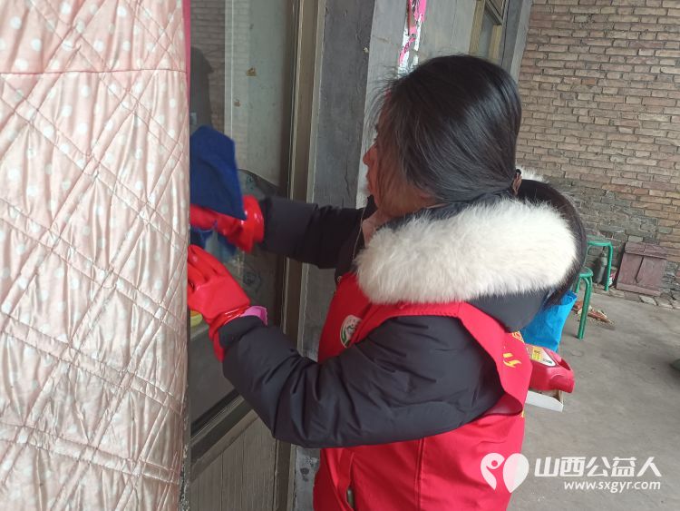 介休市敬老协会敬老爱老助老行动在连福镇窑则头村入户监测户58岁张海强家中 - 第5张 - 山西公益人 介休市敬老协会敬老爱老助老行动在连福镇窑则头村入户监测户58岁张海强家中 - 第5张