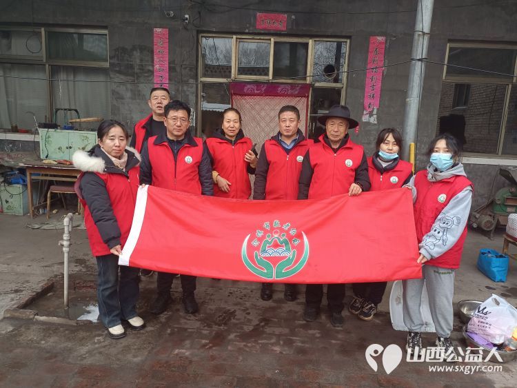 介休市敬老协会敬老爱老助老行动在连福镇窑则头村入户监测户58岁张海强家中 - 第1张 - 山西公益人 介休市敬老协会敬老爱老助老行动在连福镇窑则头村入户监测户58岁张海强家中 - 第1张