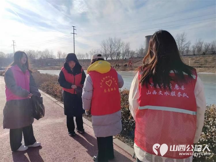 文水县爱心帮扶志愿者协会及中志协应急委文水服务队保护文峪河环境 放假返乡的大学生志愿者在行动 - 第8张