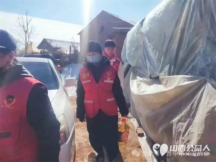 新春走基层 晋中市义工协会榆次、榆社、灵石志愿服务队关爱困难群体志愿服务暖民心 - 第10张 - 山西公益人 新春走基层 晋中市义工协会榆次、榆社、灵石志愿服务队关爱困难群体志愿服务暖民心 - 第10张