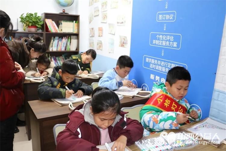 残健融合 喜迎龙年——小桔灯公益在行动小桔灯小志愿者走进安健儿公益服务中心 - 第16张 - 山西公益人 残健融合 喜迎龙年——小桔灯公益在行动小桔灯小志愿者走进安健儿公益服务中心 - 第16张