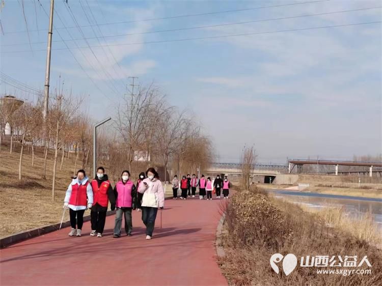 文水县爱心帮扶志愿者协会“保护文峪河”爱心帮扶在行动返乡大学生用假期的闲暇时光为家乡贡献力量 - 第11张