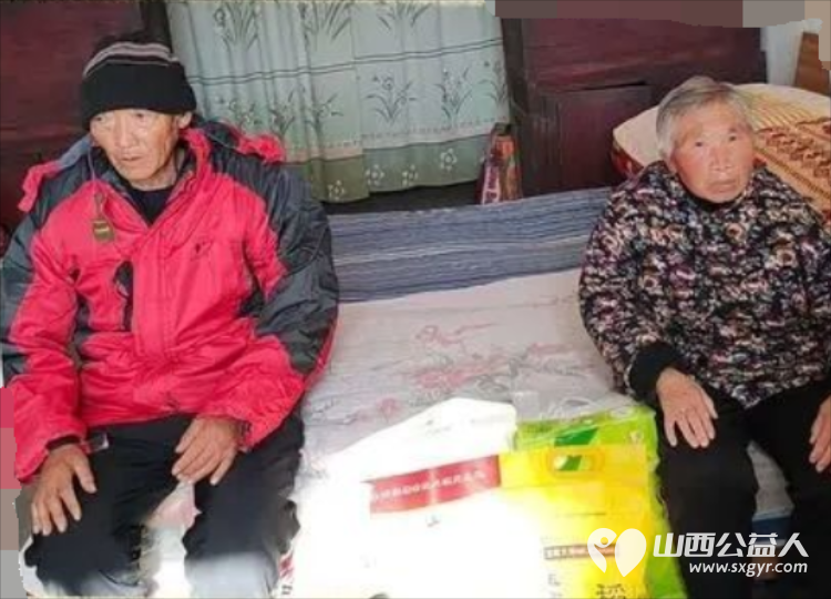 长治市义工协会组织义工探望长治市义工协会中的老义工也去探望了老兵家庭为他们送上温暖与慰问 - 第10张 - 山西公益人 长治市义工协会组织义工探望长治市义工协会中的老义工也去探望了老兵家庭为他们送上温暖与慰问 - 第10张