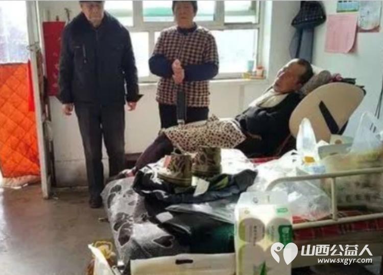 长治市义工协会组织义工探望长治市义工协会中的老义工也去探望了老兵家庭为他们送上温暖与慰问 - 第7张 - 山西公益人 长治市义工协会组织义工探望长治市义工协会中的老义工也去探望了老兵家庭为他们送上温暖与慰问 - 第7张