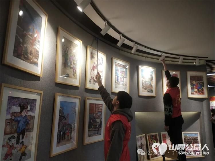 介休市北关街道彦博路社区志愿者协会受邀参加介休少儿书画展布展志愿活动 - 第9张 - 山西公益人 介休市北关街道彦博路社区志愿者协会受邀参加介休少儿书画展布展志愿活动 - 第9张