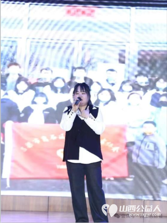 吕梁市离石区青年志愿者协会举办的“与爱同行15载 同心筑梦再出发”2023年会盛典暨优秀志愿者表彰大会在吕梁市图书馆隆重举行 - 第18张 - 山西公益人 吕梁市离石区青年志愿者协会举办的“与爱同行15载 同心筑梦再出发”2023年会盛典暨优秀志愿者表彰大会在吕梁市图书馆隆重举行 - 第18张