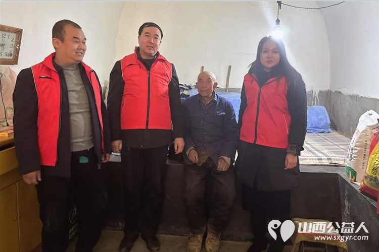 兴县同城爱心公益协会持续开展冬日暖阳慰问兴县赵家坪乡宋家塔村五户贫困户 - 第5张