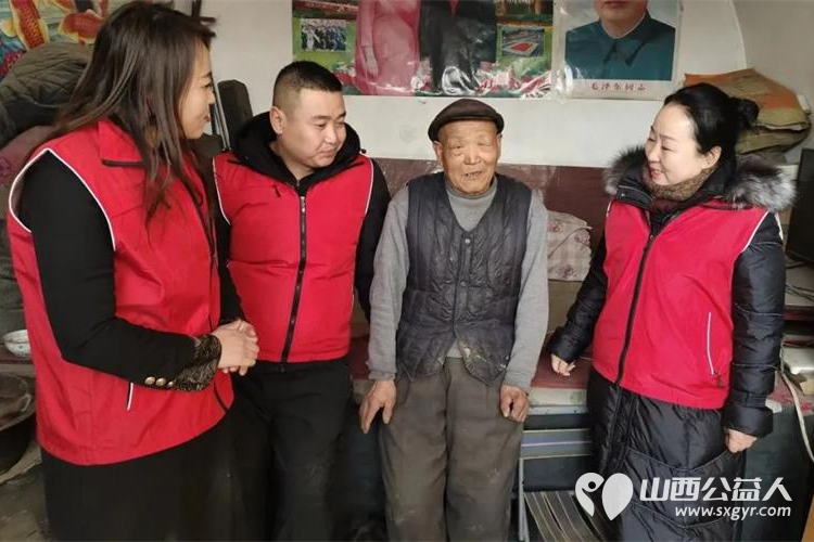 兴县同城爱心公益协会持续开展冬日暖阳慰问活动来到魏家滩镇高家崖村水油塔村慰问贫困户给他们送去大米白面黄油 - 第9张