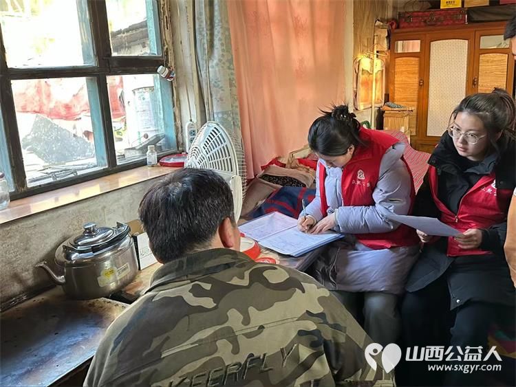 太原市古交众熙公益协会春节前为困境家庭送去慰问品和新春祝福 - 第5张 - 山西公益人 太原市古交众熙公益协会春节前为困境家庭送去慰问品和新春祝福 - 第5张