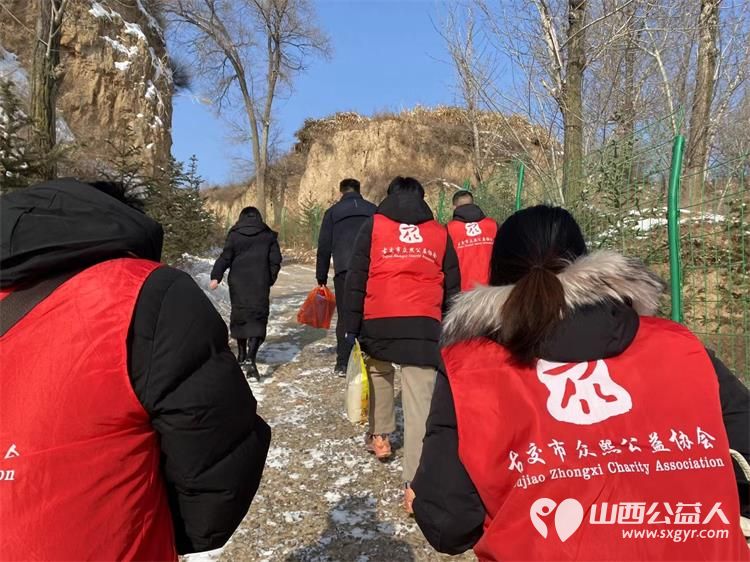 太原市古交众熙公益协会春节前为困境家庭送去慰问品和新春祝福 - 第7张 - 山西公益人 太原市古交众熙公益协会春节前为困境家庭送去慰问品和新春祝福 - 第7张