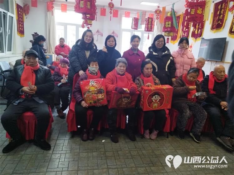 爱心慰问送福气喜气洋洋度新春 旺旺集团太原分公司志愿者团队走进源缘圆老年公寓为爷爷奶奶送来了旺旺大礼包 - 第2张 - 山西公益人 爱心慰问送福气喜气洋洋度新春 旺旺集团太原分公司志愿者团队走进源缘圆老年公寓为爷爷奶奶送来了旺旺大礼包 - 第2张