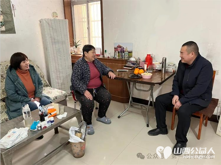 红红火火过大年盐湖区第一时间志愿者协会为残疾家庭孤寡老人困境儿童送上温暖的关怀爱心人士任文博捐款2500元购买慰问品 - 第2张