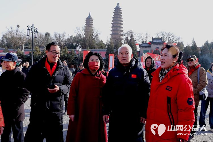 我们的节日 欢歌笑语过春节齐心协力谱新篇 山西省.省城学雷锋志愿者服务总团双塔公园大拜年 - 第5张 - 山西公益人 我们的节日 欢歌笑语过春节齐心协力谱新篇 山西省.省城学雷锋志愿者服务总团双塔公园大拜年 - 第5张