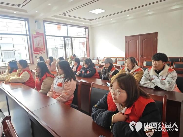 山西灵丘正能量公益志愿者灵丘县平型关义工联合会情暖乡贤公益活动带领返乡大学生加入到家乡文化的宣传当中 - 第4张 - 山西公益人 山西灵丘正能量公益志愿者灵丘县平型关义工联合会情暖乡贤公益活动带领返乡大学生加入到家乡文化的宣传当中 - 第4张