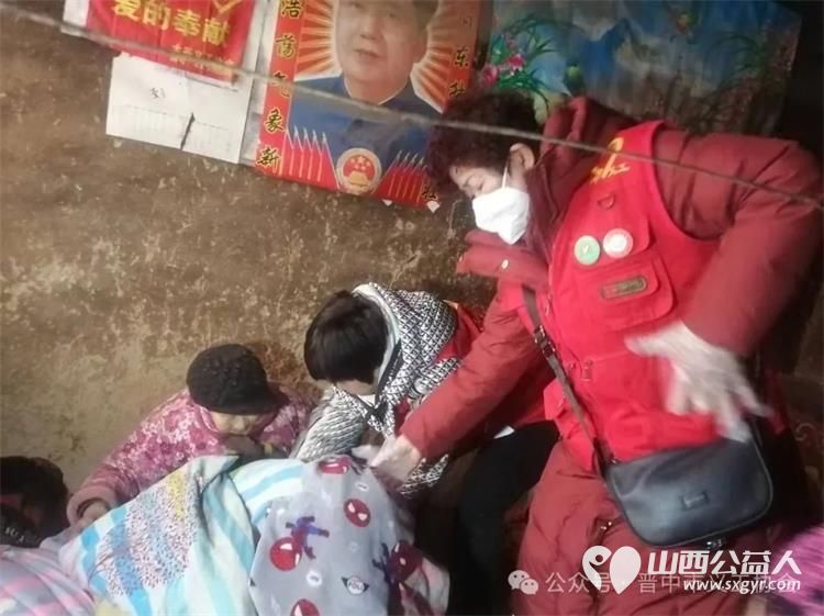 晋中市义工协会春节期间来到太谷区任村和温庄村开展慰问困难群体志愿服务活动 - 第3张 - 山西公益人 晋中市义工协会春节期间来到太谷区任村和温庄村开展慰问困难群体志愿服务活动 - 第3张
