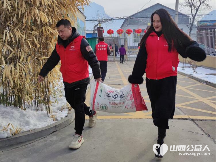 长治市圆梦公益协会组织志愿者元宵节去黄崖洞敬老院看望慰问爷爷奶奶 - 第3张